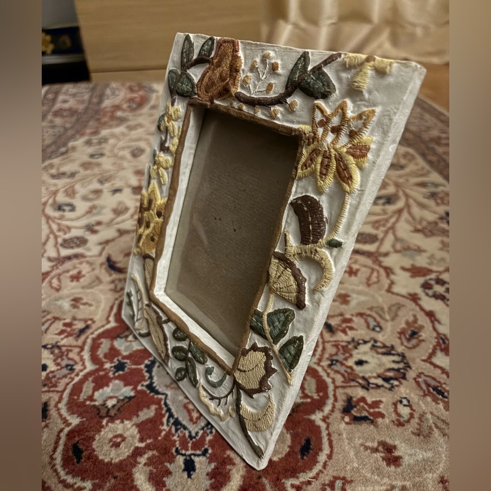 NWOT Artisan Rustic Textured Picture Frame